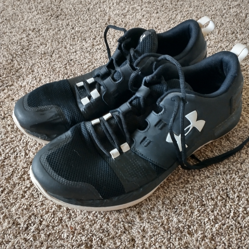 Under Armour Shoes Size 13